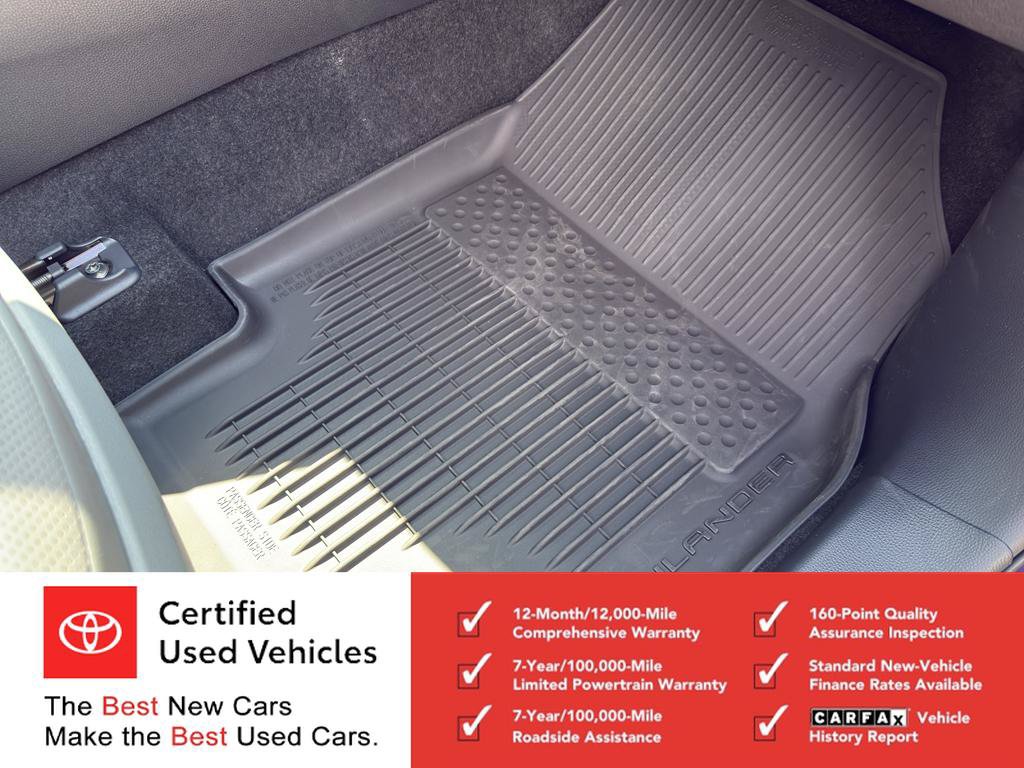 Certified 2026 Toyota Highlander Limited AWD/4WD image 22