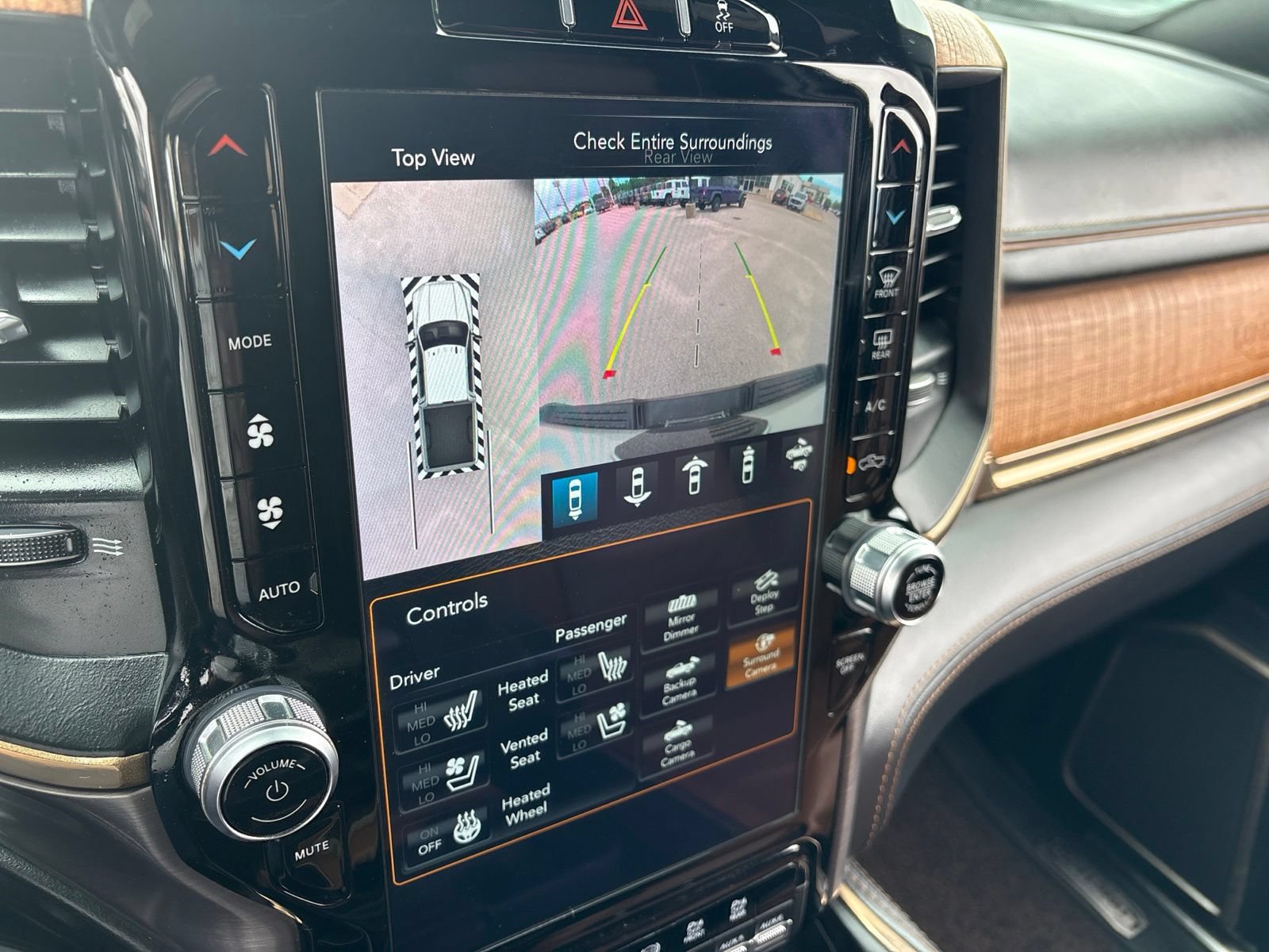 Used 2020 RAM 2500 Limited AWD/4WD image 26