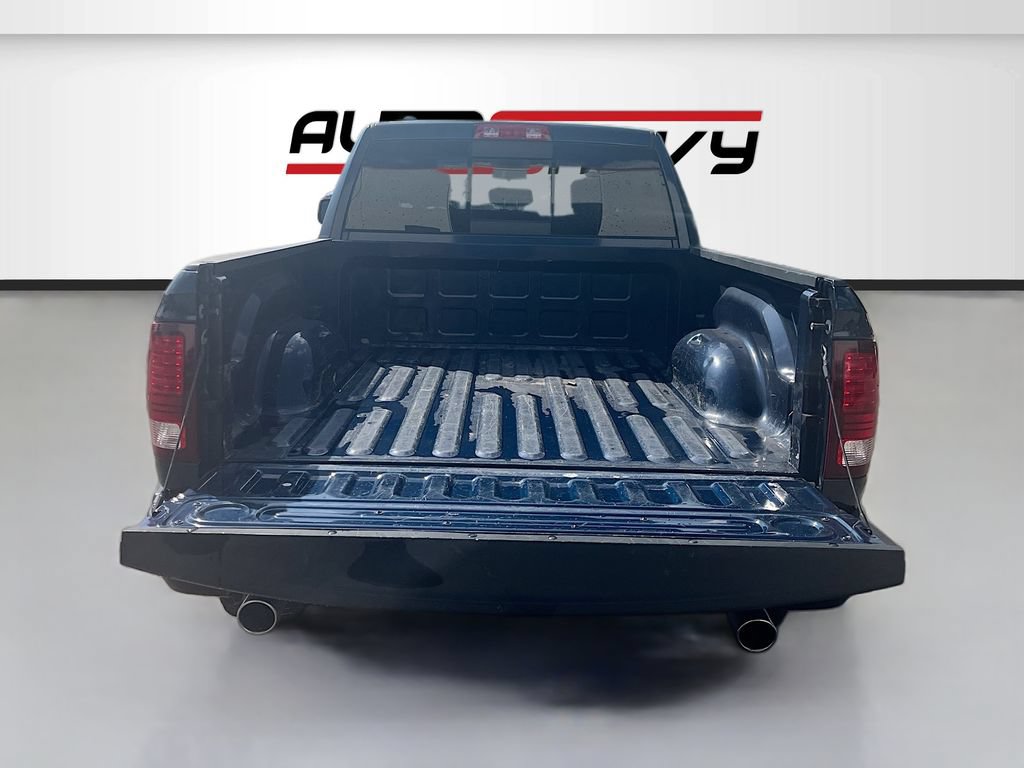 Used 2019 RAM 1500 Warlock RWD image 23
