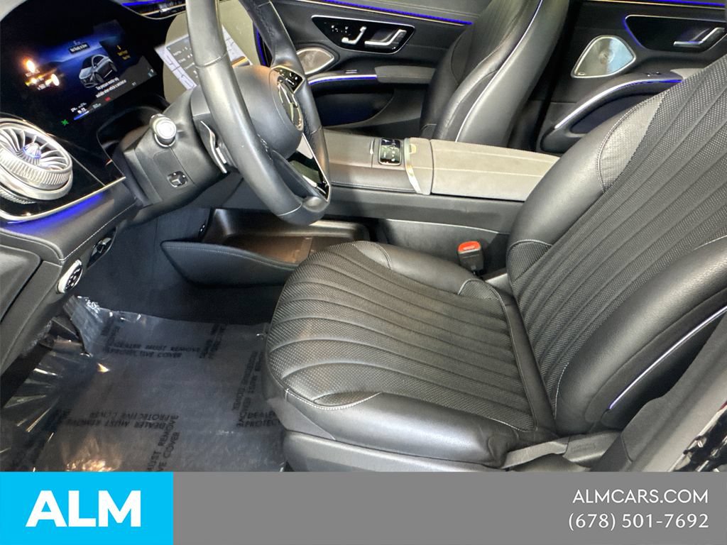 Used 2022 Mercedes-Benz EQS 580 4MATIC Sedan image 11