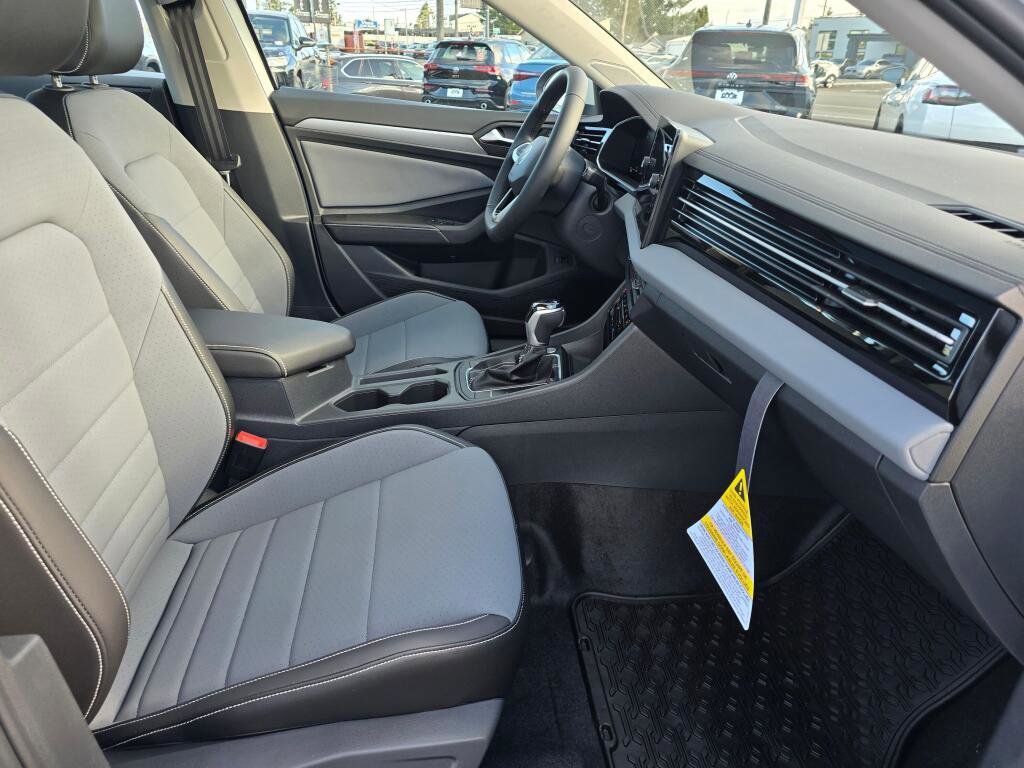 New 2026 Volkswagen Jetta SE image 43