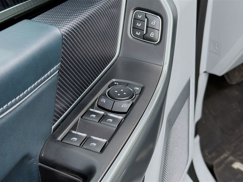 Used 2023 Ford F150 Limited image 24