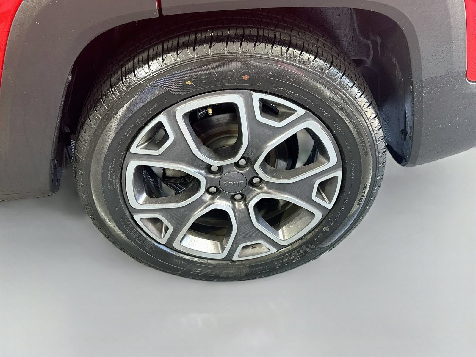 Used 2017 Jeep Renegade Limited w/ Advanced Technology Group FWD image 30