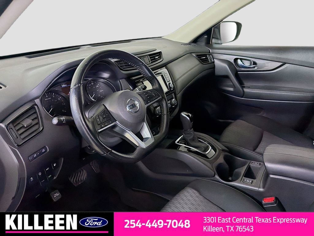 Used 2020 Nissan Rogue SV image 10