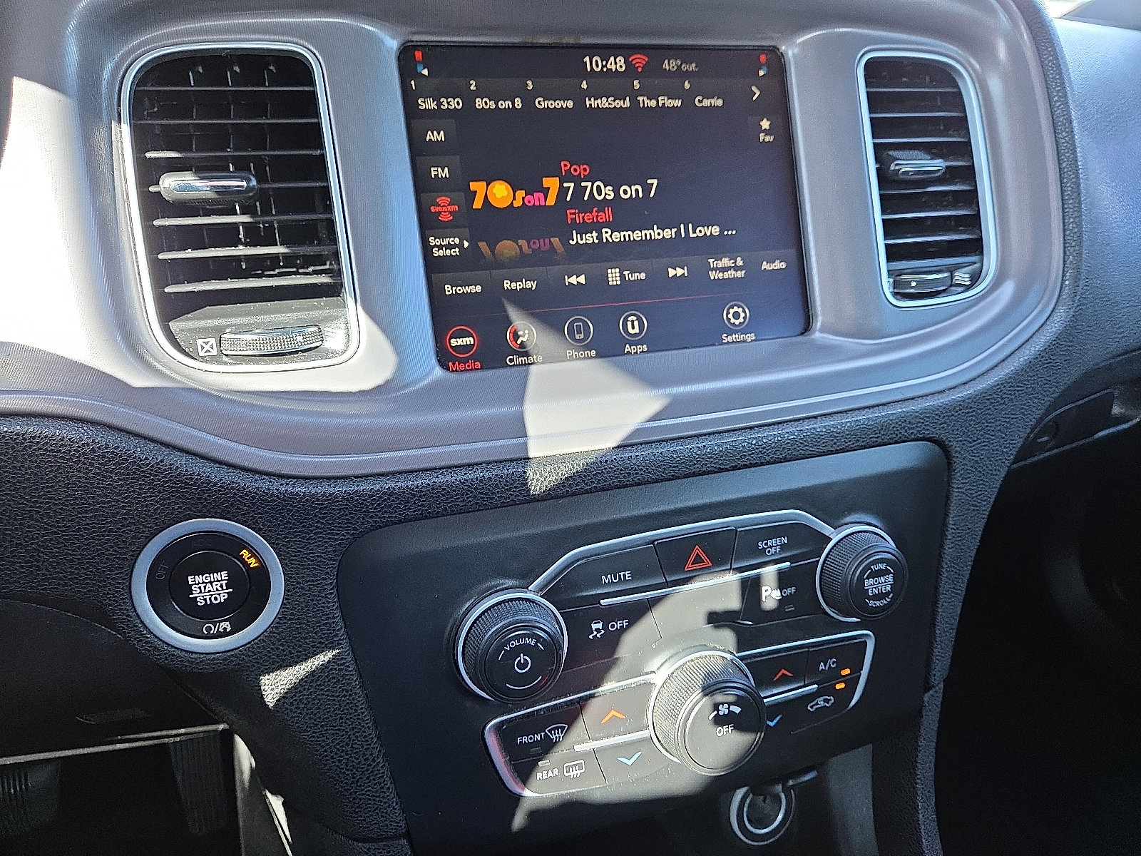 Used 2023 Dodge Charger SXT image 14