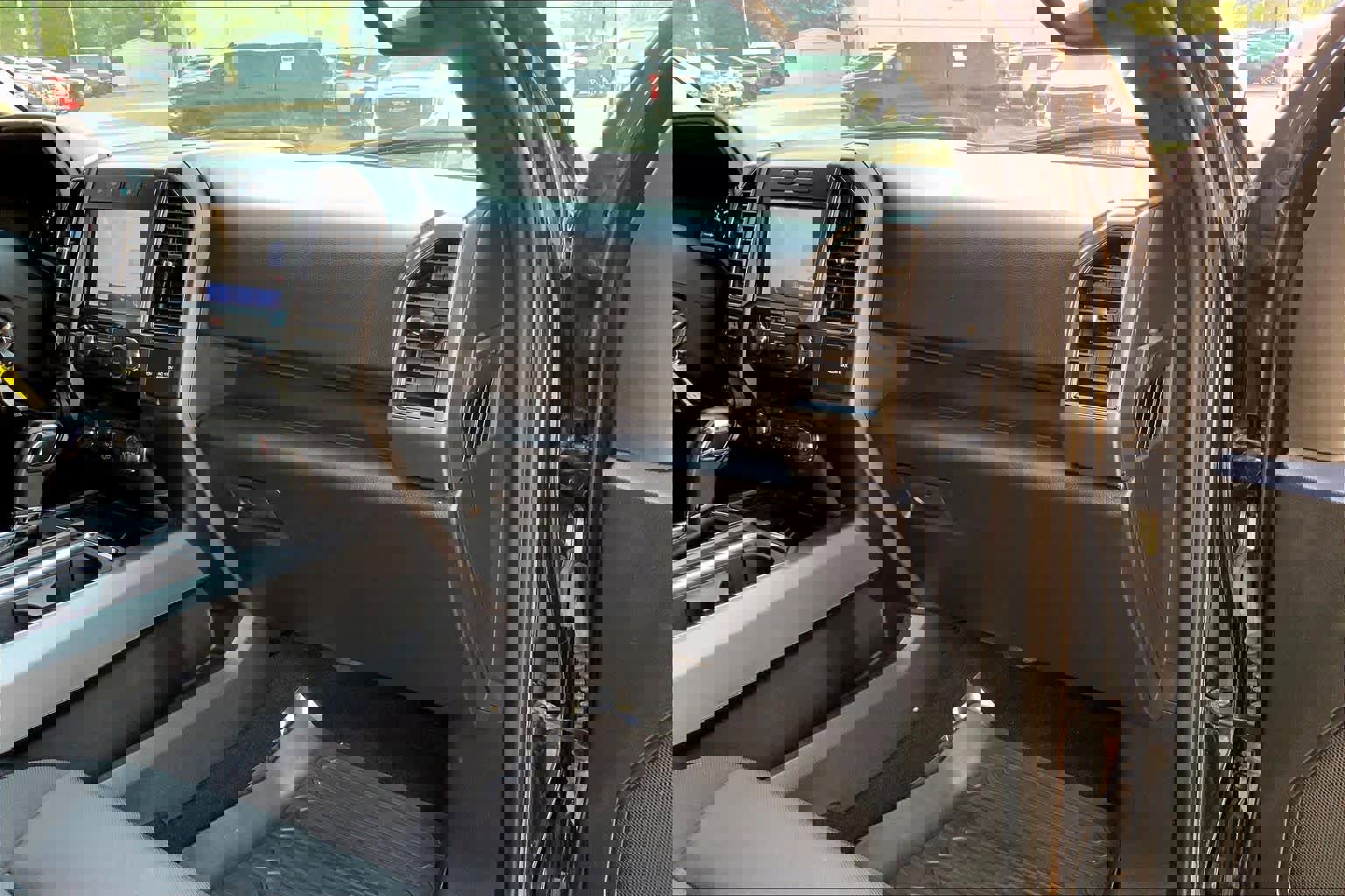 Used 2020 Ford F150 XLT w/ Equipment Group 302A Luxury image 18