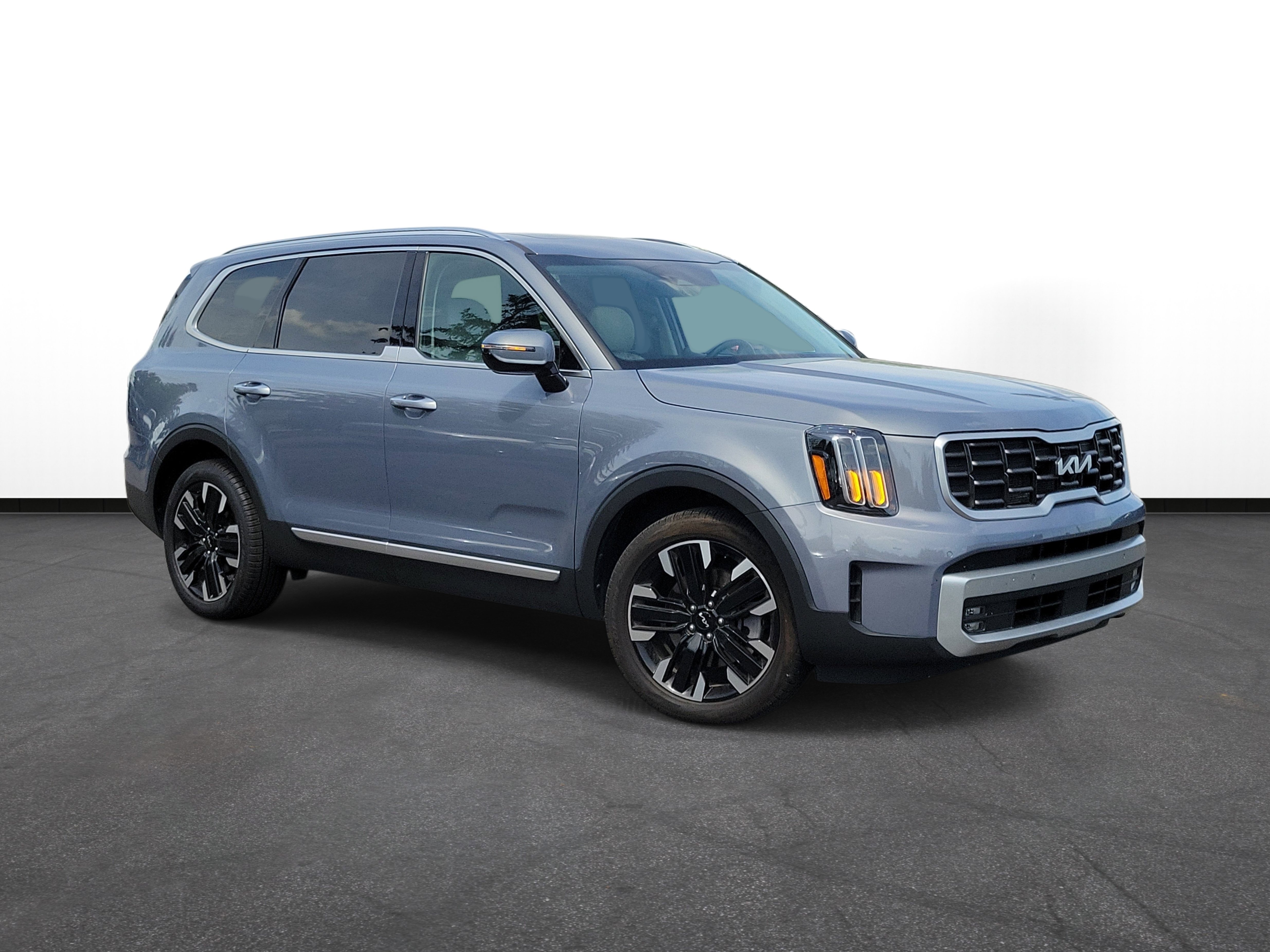 Used 2024 Kia Telluride SX