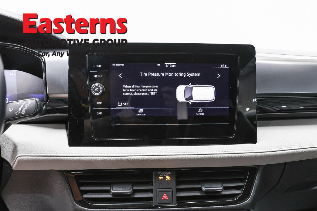 Used 2025 Volkswagen Taos S AWD/4WD image 13