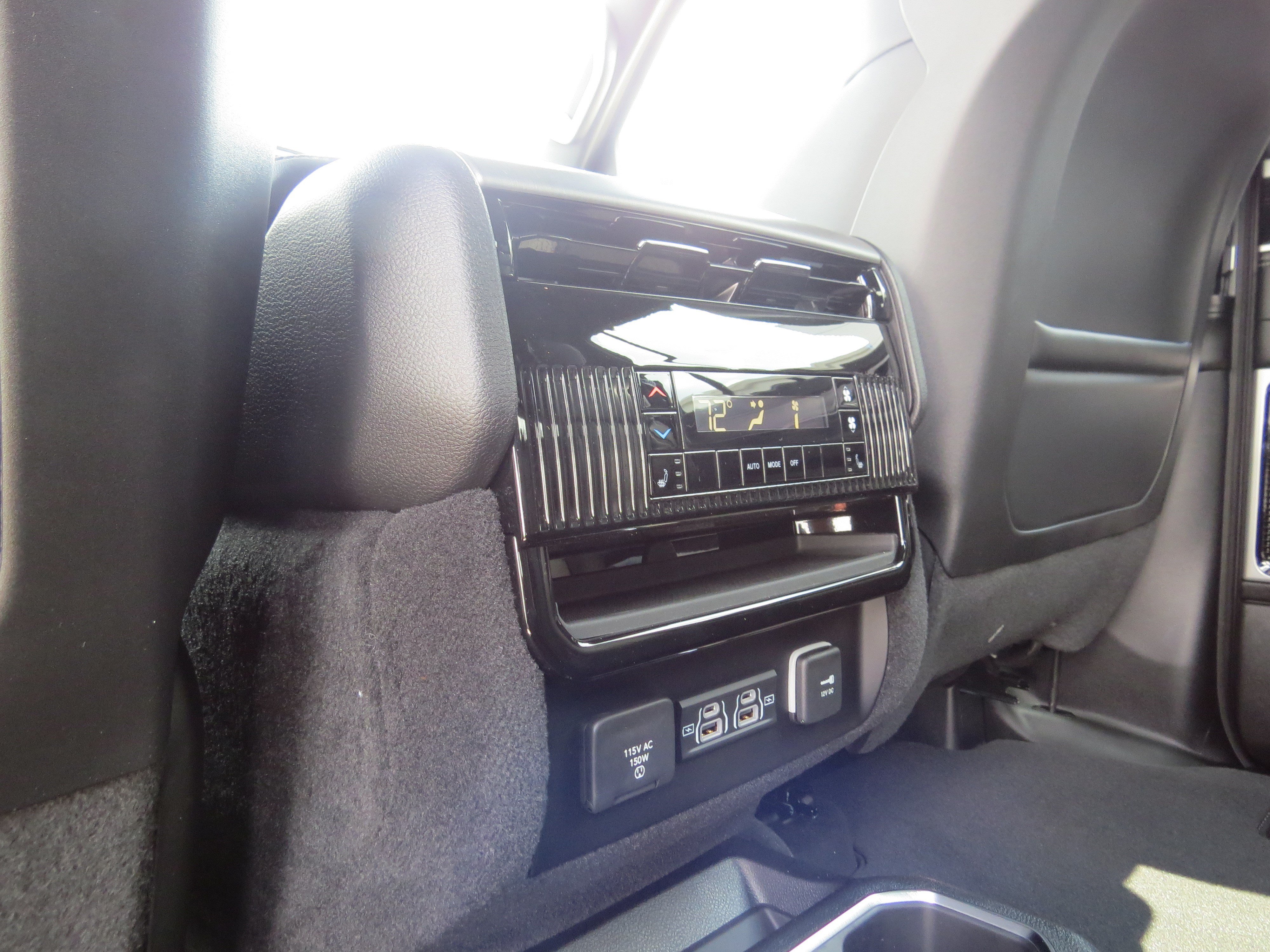 New 2026 Jeep Grand Wagoneer Limited AWD/4WD image 14