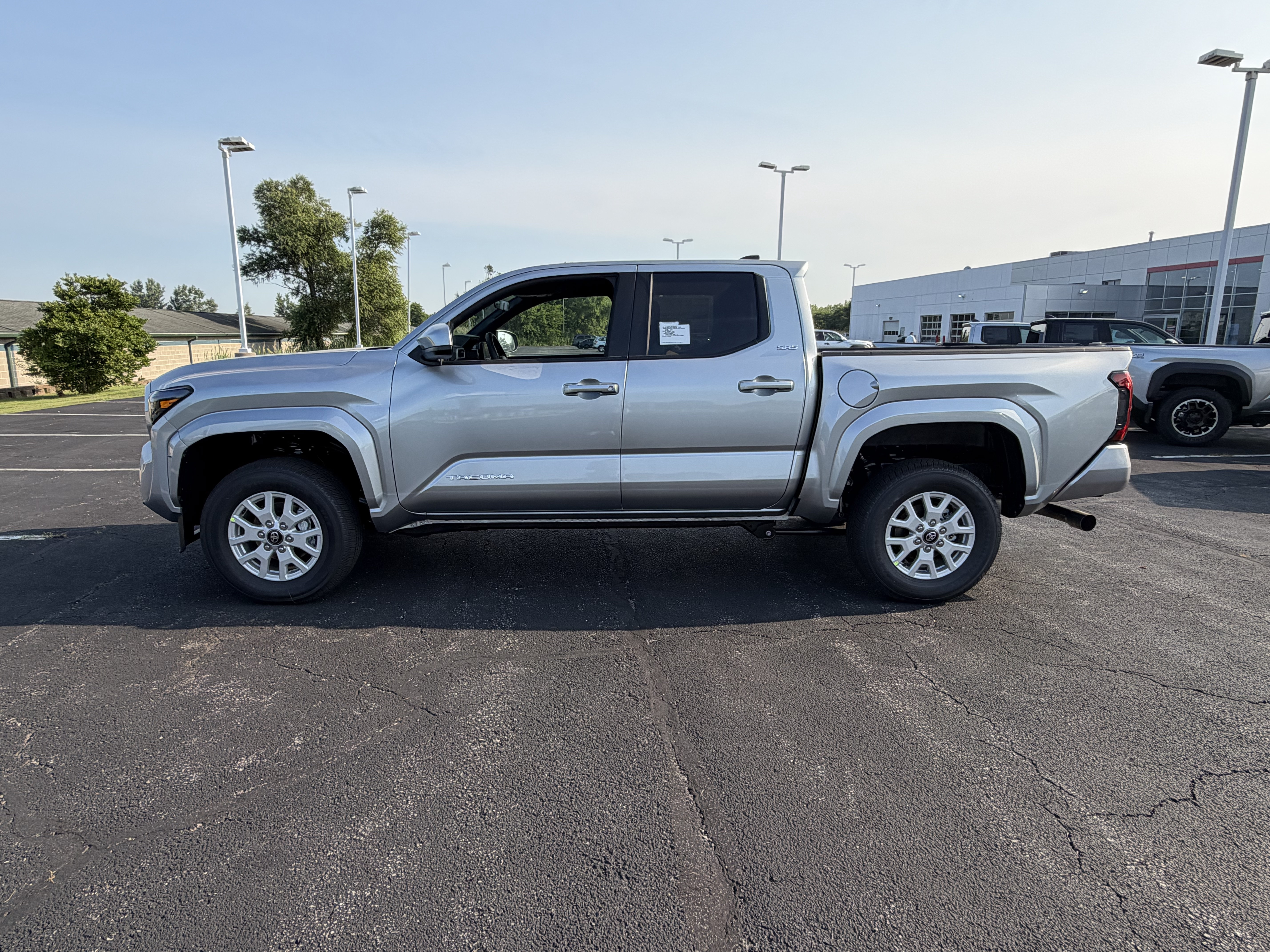New 2026 Toyota Tacoma SR5 AWD/4WD image 6