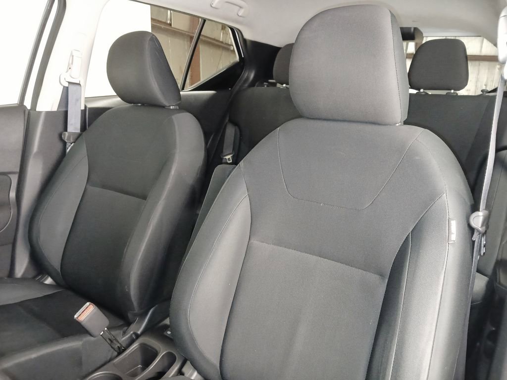 Used 2023 Nissan Kicks S image 11