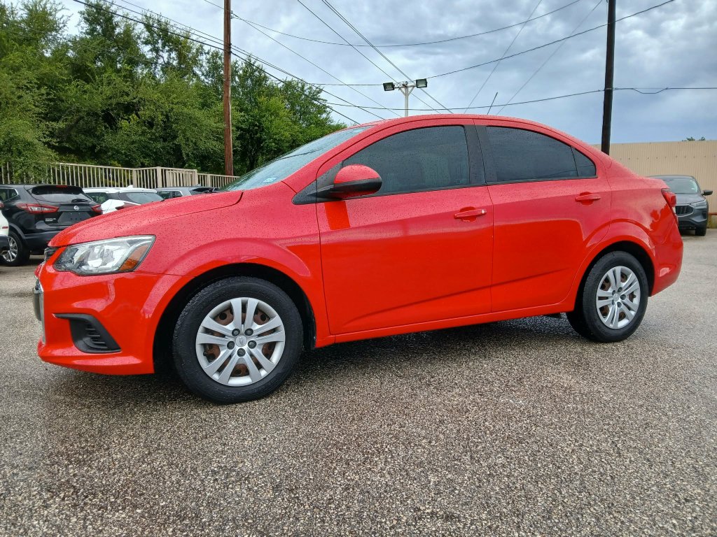 Used 2018 Chevrolet Sonic LS FWD image 1