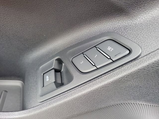New 2025 Audi Q3 2.0T Premium image 23