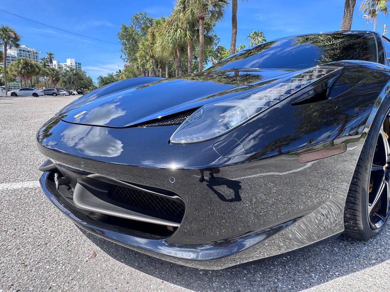 Used 2010 Ferrari 458 Italia Coupe RWD image 32