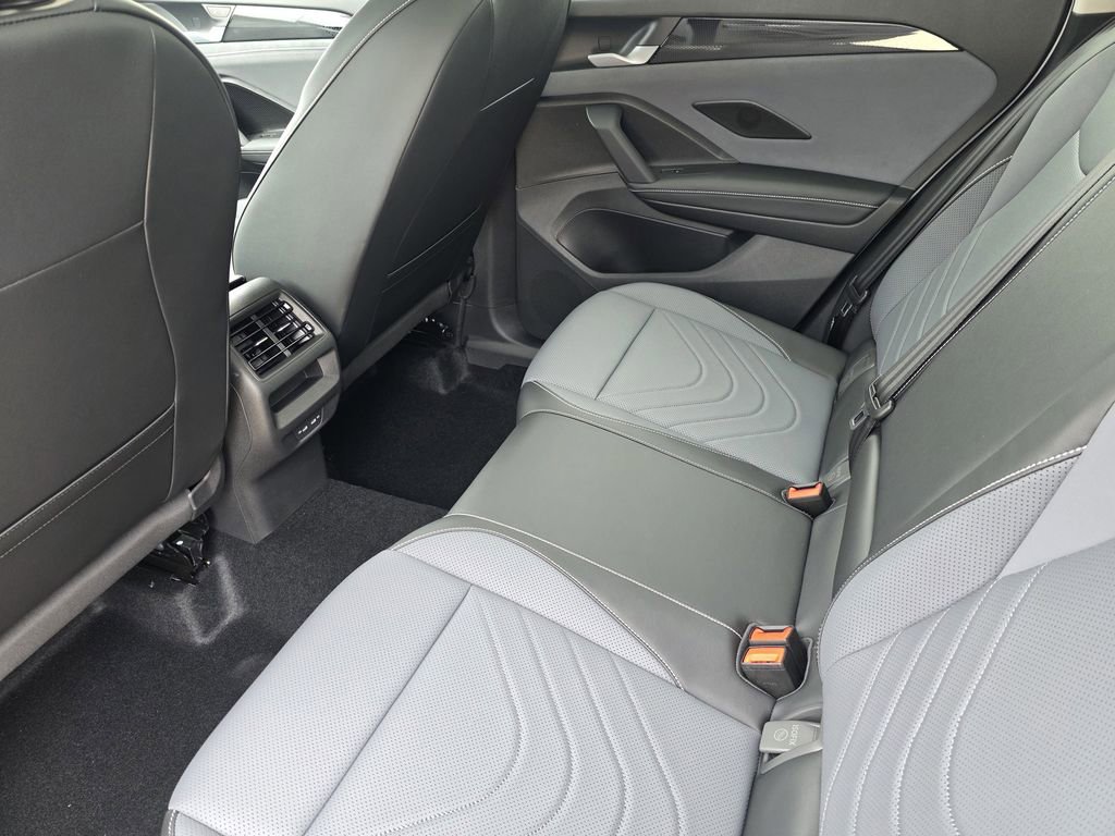 New 2026 Volkswagen Tiguan SE image 20