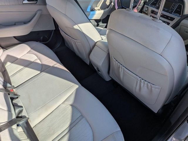 Used 2016 Hyundai Sonata SE FWD image 27