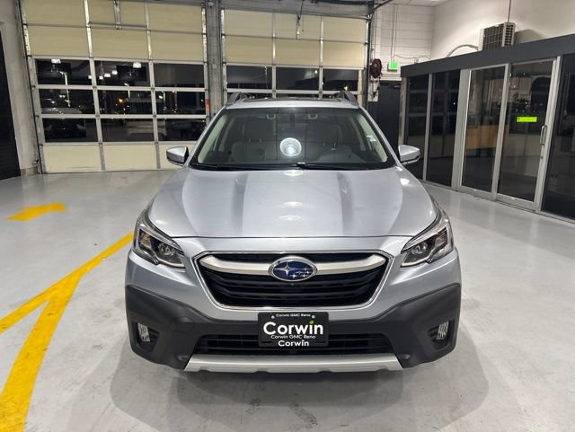 Used 2022 Subaru Outback Limited AWD/4WD image 2
