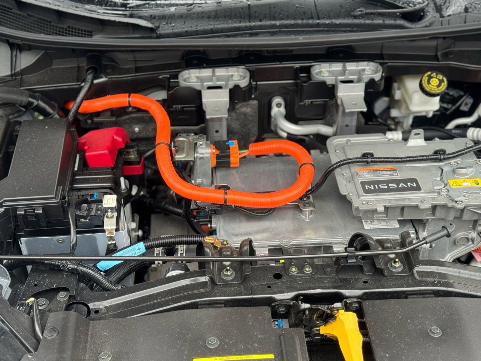 Used 2023 Nissan Ariya AWD image 6