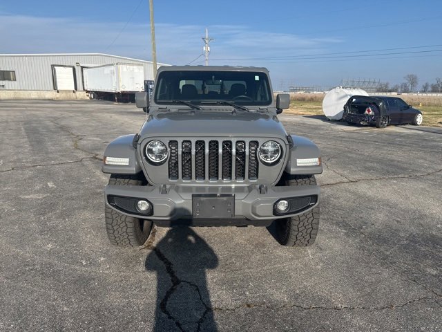 Used 2021 Jeep Gladiator Overland image 2