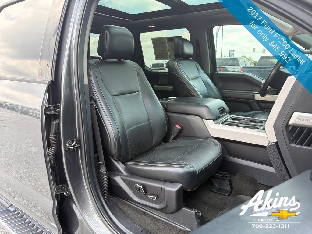 Used 2017 Ford F250 Lariat w/ Lariat Ultimate Package AWD/4WD image 22