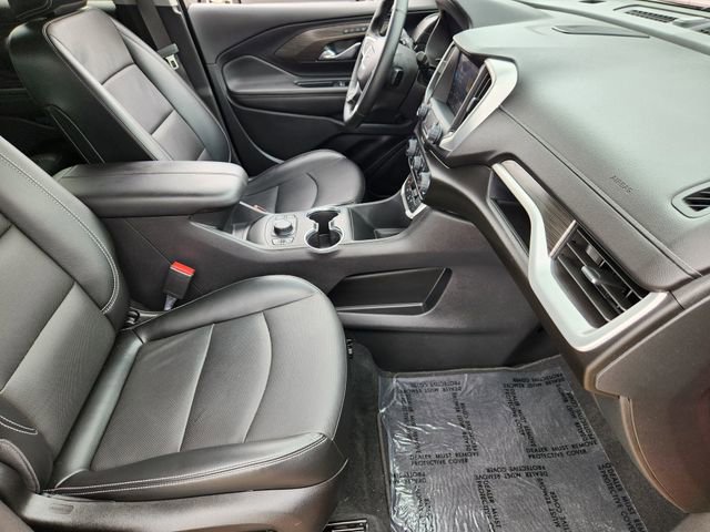 Used 2023 GMC Terrain SLT w/ Infotainment Package II image 14