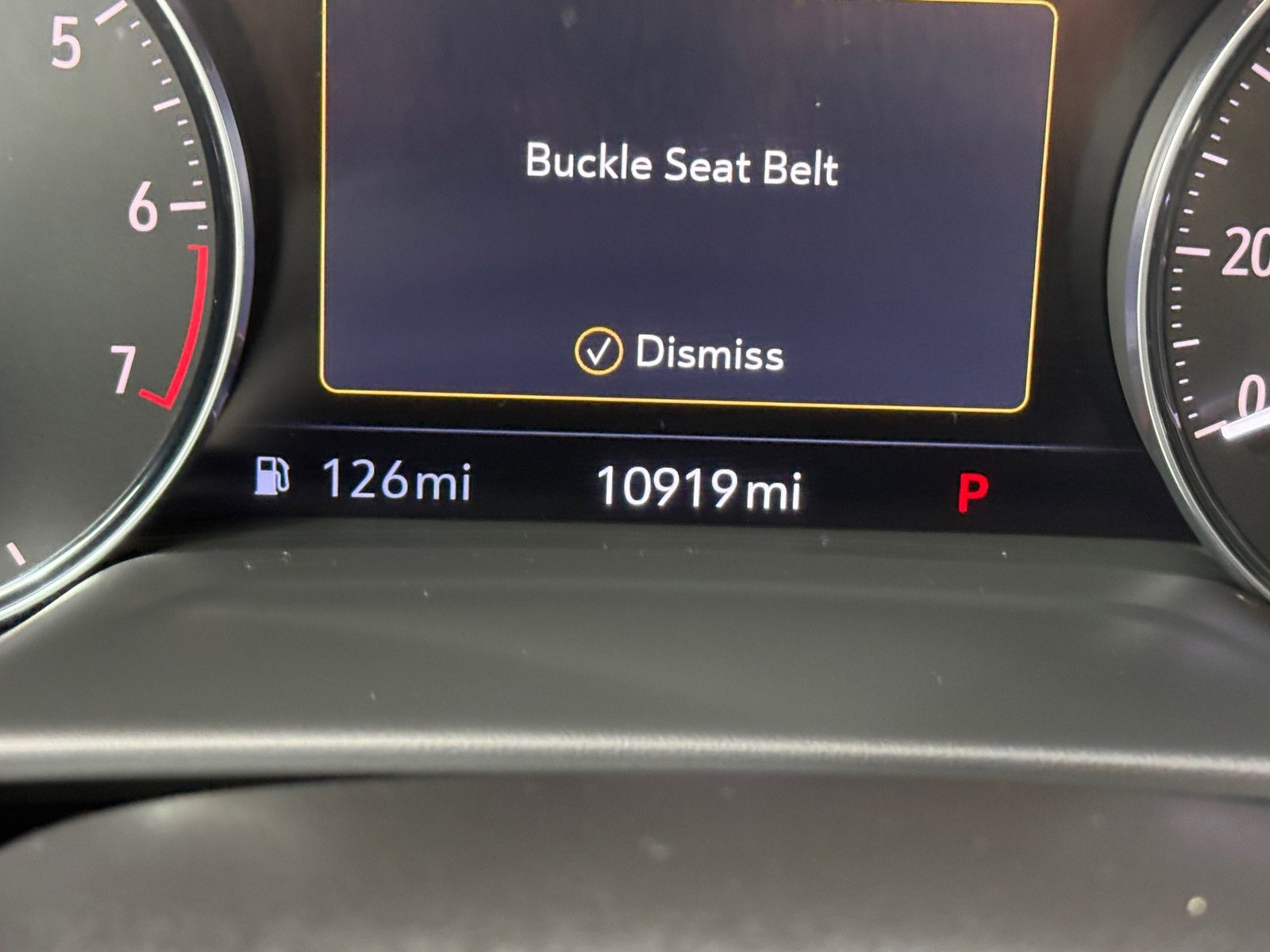 Used 2023 Buick Envision Avenir image 30