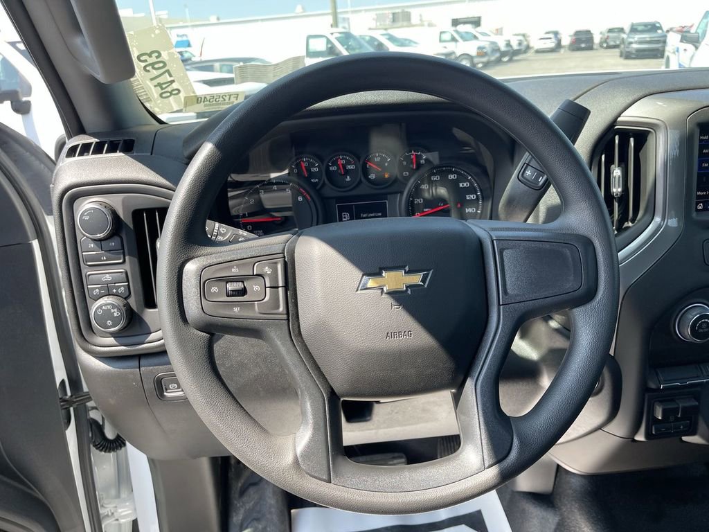 New 2025 Chevrolet Silverado 3500 W/T AWD/4WD image 10
