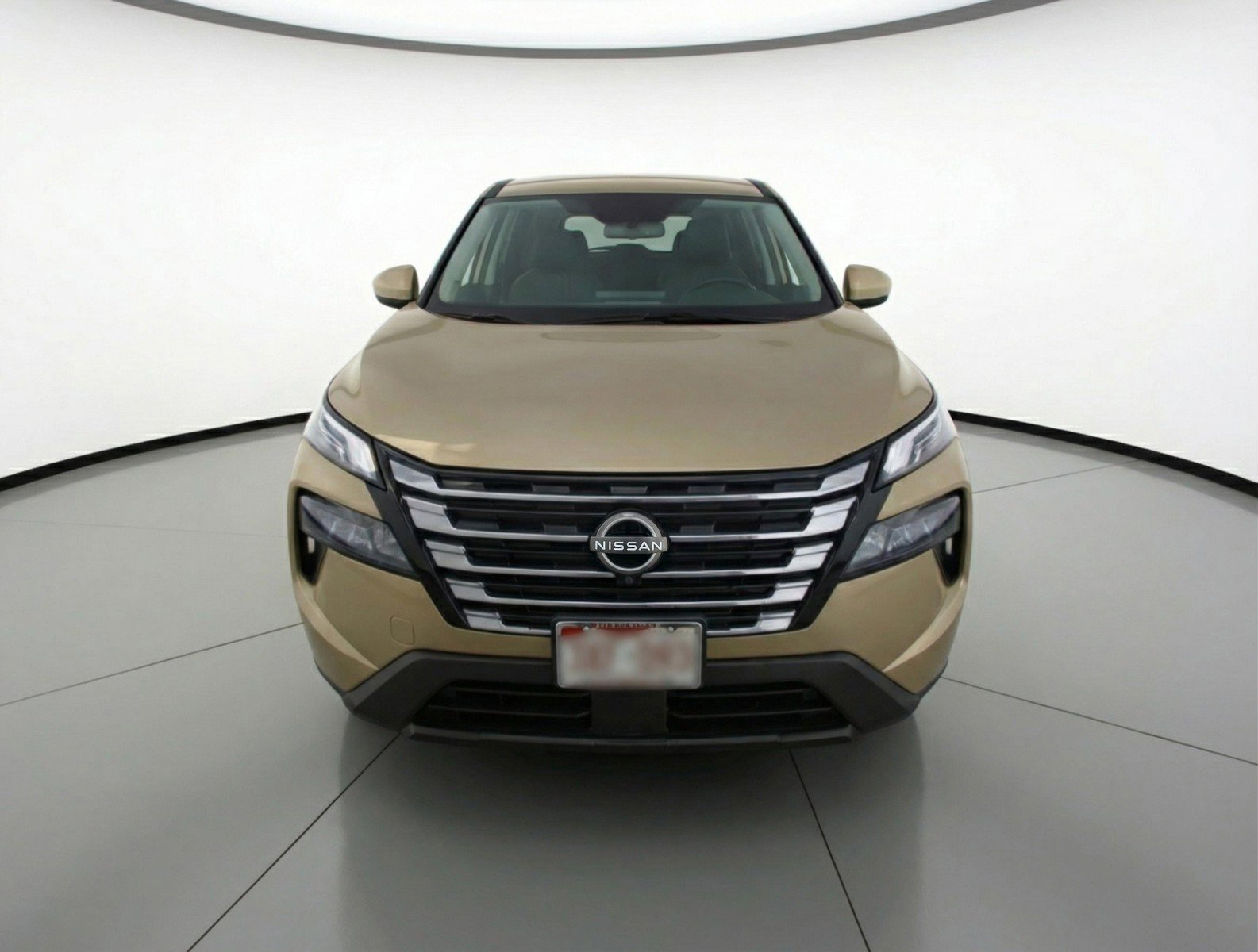 Used 2025 Nissan Rogue SV AWD/4WD image 2