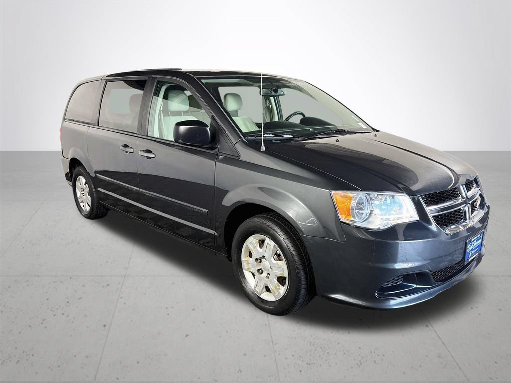 Used 2012 Dodge Grand Caravan American Value Package w/ UConnect Hands-Free Group FWD image 4