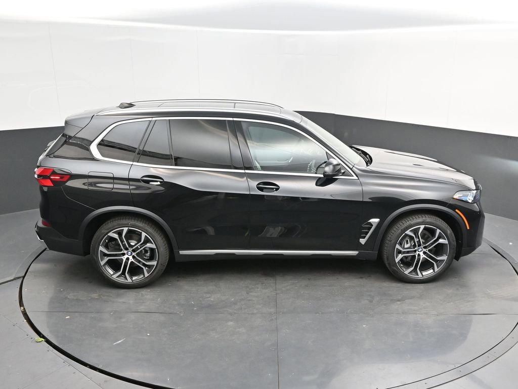 New 2026 BMW X5 sDrive40i w/ Parking Assistance Package RWD image 39