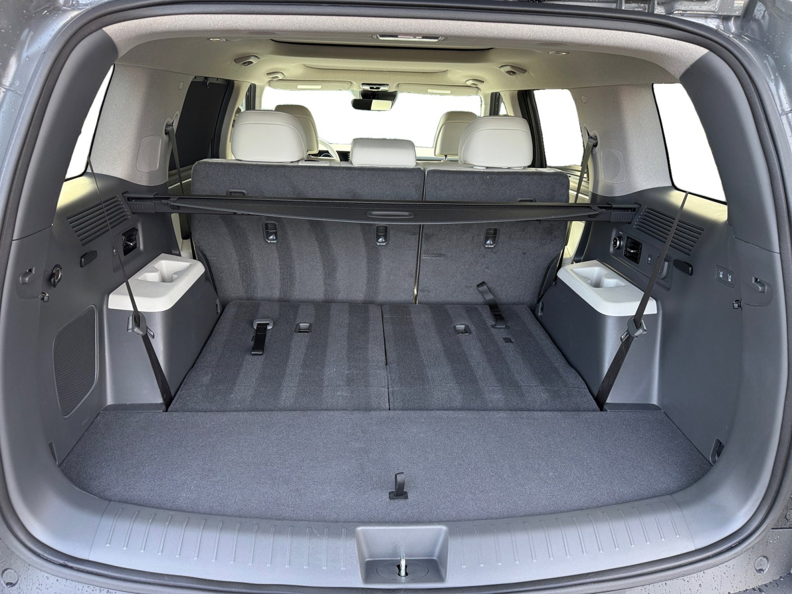 Certified 2025 Hyundai Santa Fe Limited image 17