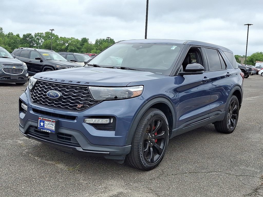 Used 2021 Ford Explorer ST w/ ST Street Pack image 6