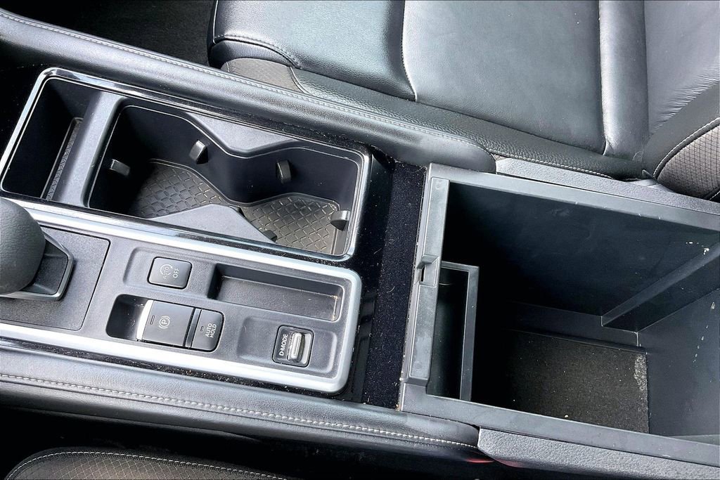 Used 2024 Nissan Pathfinder SL w/ SL Premium Package image 26