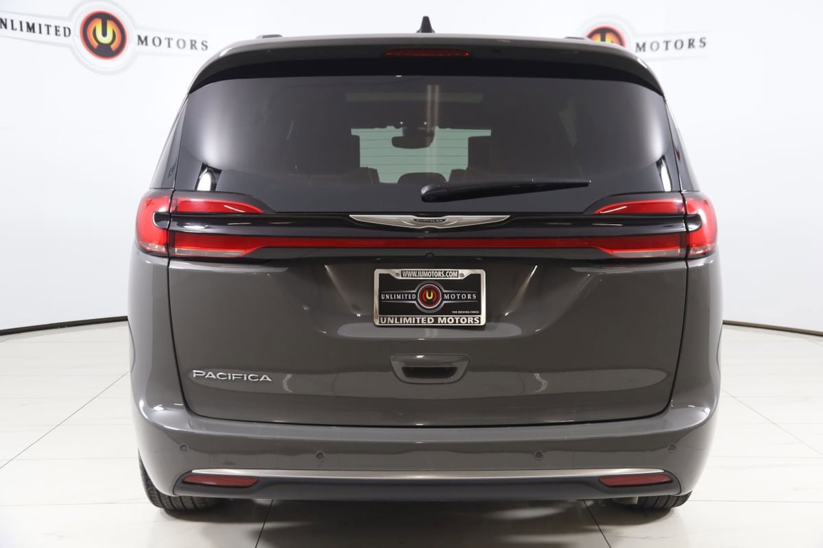Used 2024 Chrysler Pacifica Pinnacle image 50