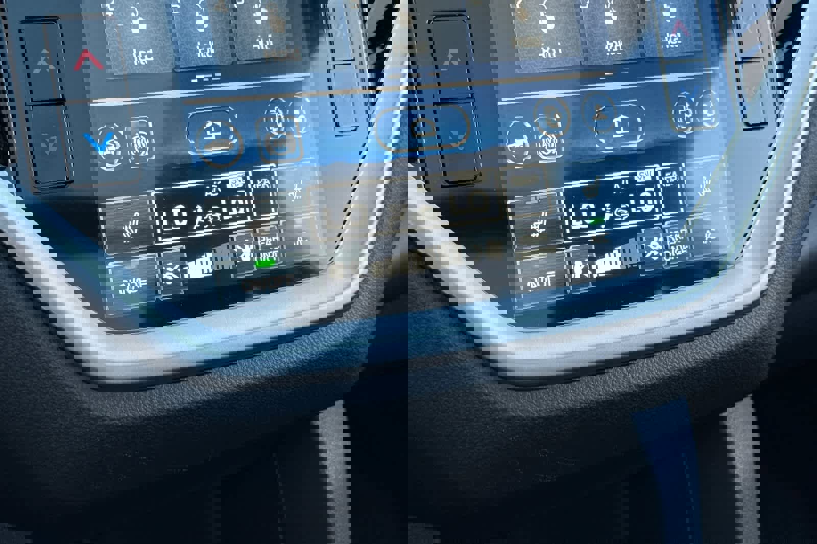 New 2026 Subaru Ascent Limited w/ Popular Package #2 image 23