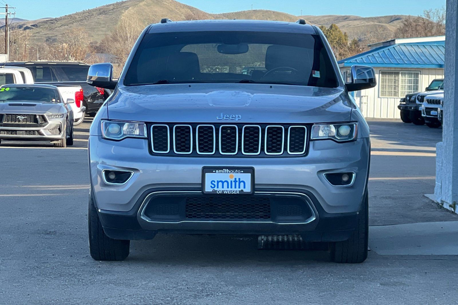 Used 2021 Jeep Grand Cherokee Limited w/ Luxury Group II image 9