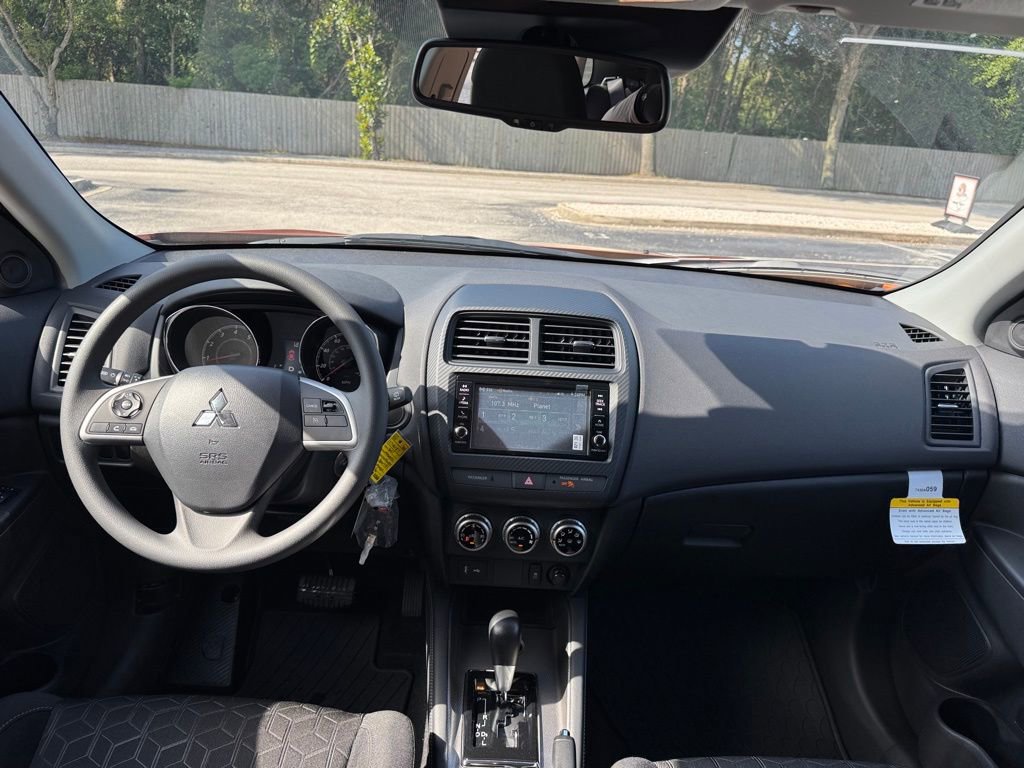 Used 2025 Mitsubishi Outlander Sport SE image 26