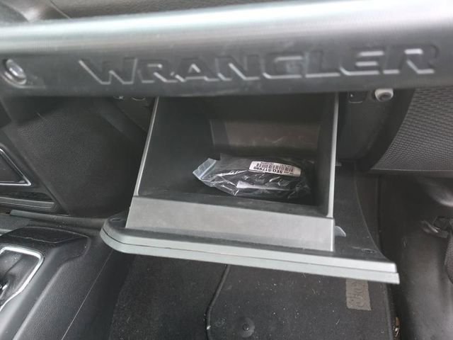 Used 2021 Jeep Wrangler Unlimited Sport AWD/4WD image 24