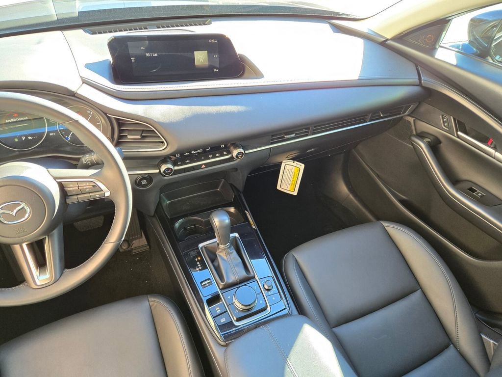 Certified 2025 MAZDA CX-30 AWD 2.5 S w/ Select Sport Pkg image 16