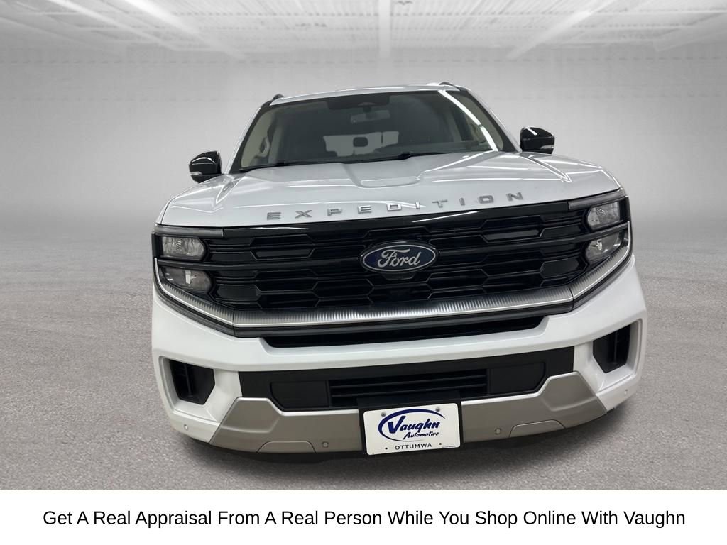 Used 2025 Ford Expedition Platinum AWD/4WD image 5