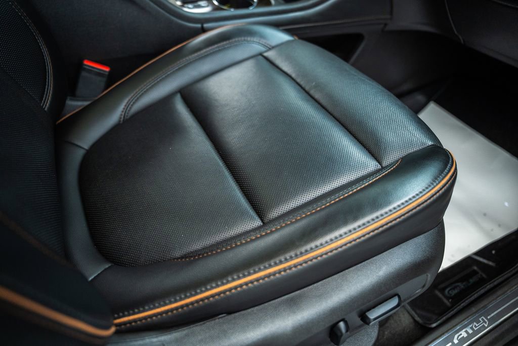 Used 2021 GMC Acadia AT4 w/ Trailering Package AWD/4WD image 41