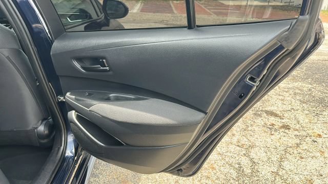 Used 2022 Toyota Corolla LE FWD image 14