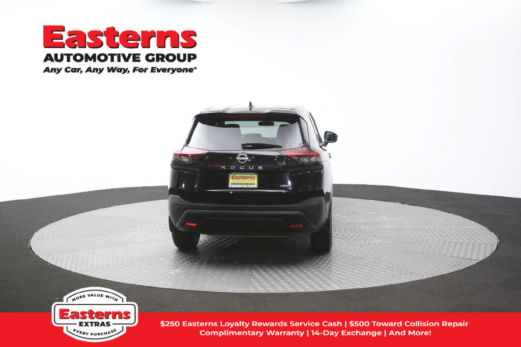Used 2023 Nissan Rogue S AWD/4WD image 38