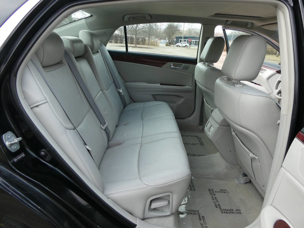 Used 2011 Toyota Avalon image 26