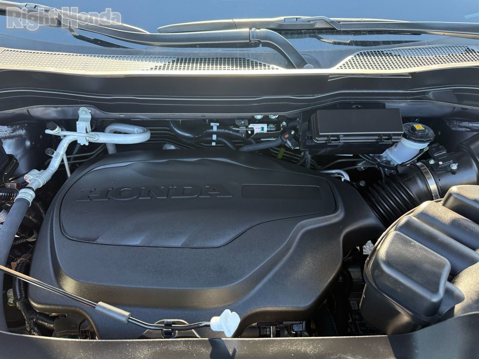 Certified 2025 Honda Ridgeline RTL image 32