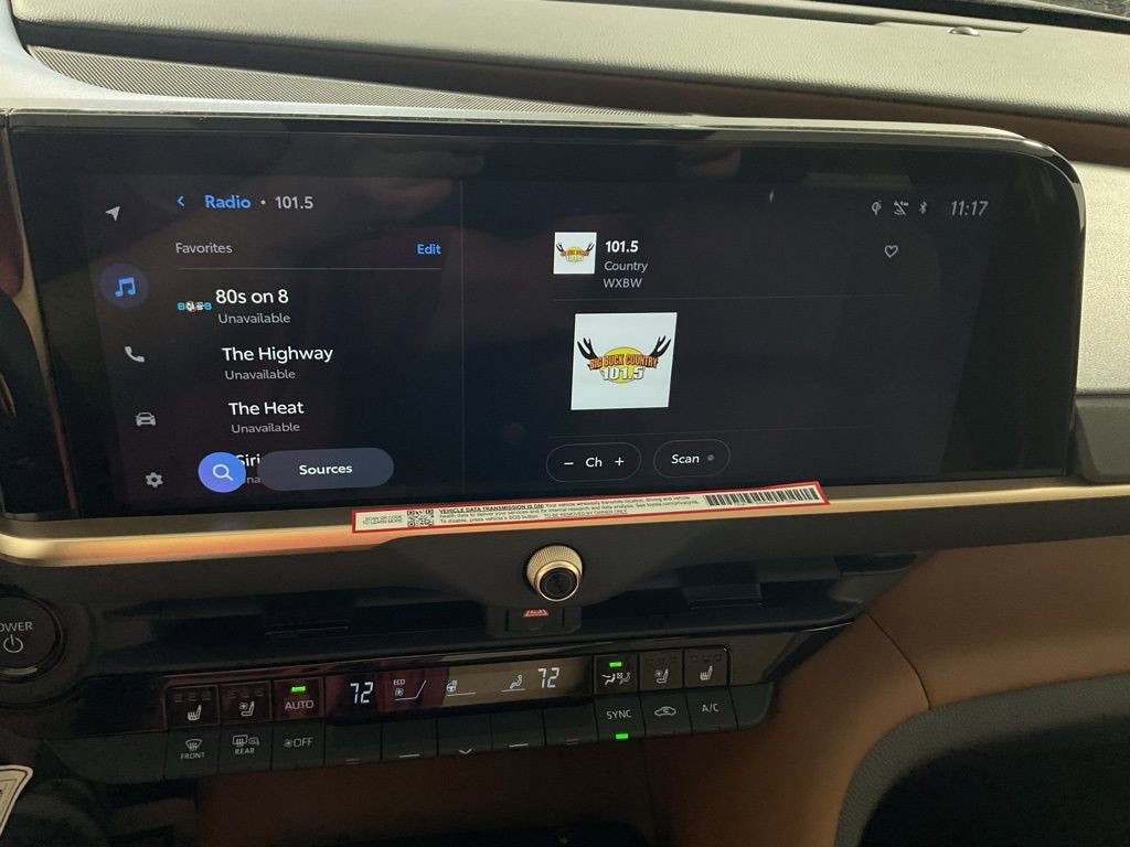 New 2025 Toyota Crown Signia image 23