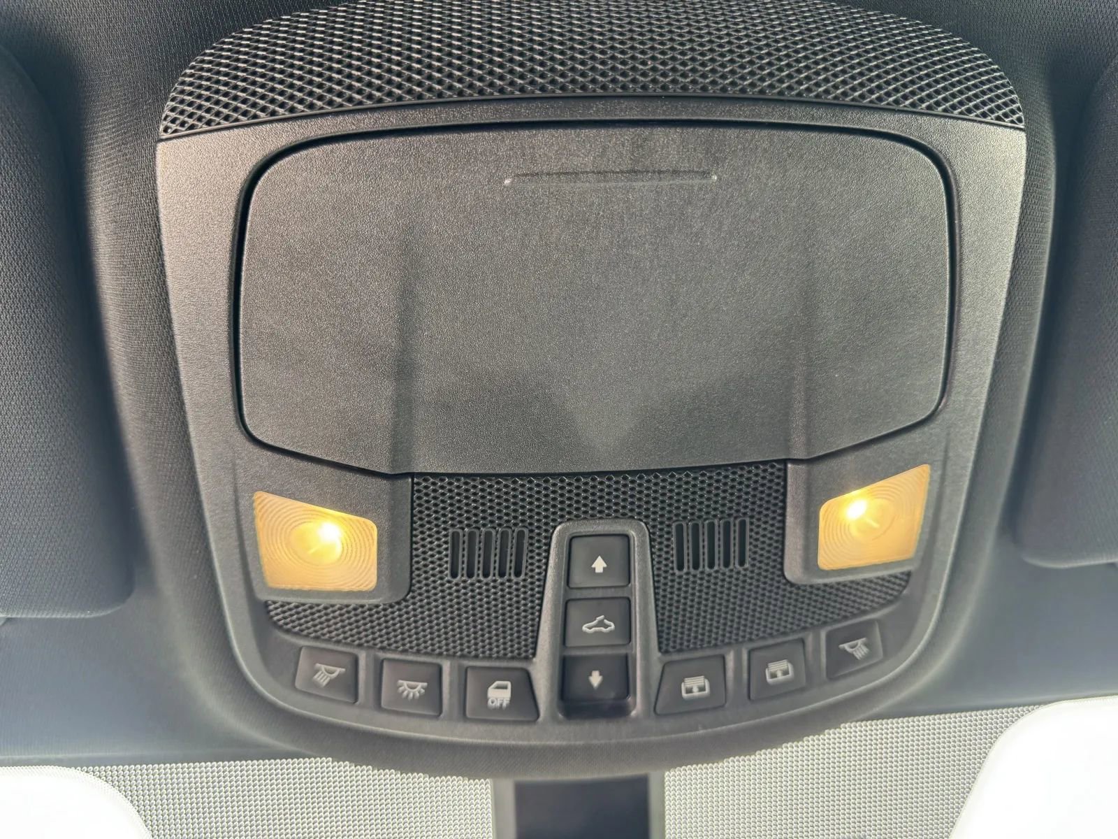 Used 2015 Lincoln MKC FWD w/ Equipment Group 102A Reserve image 26