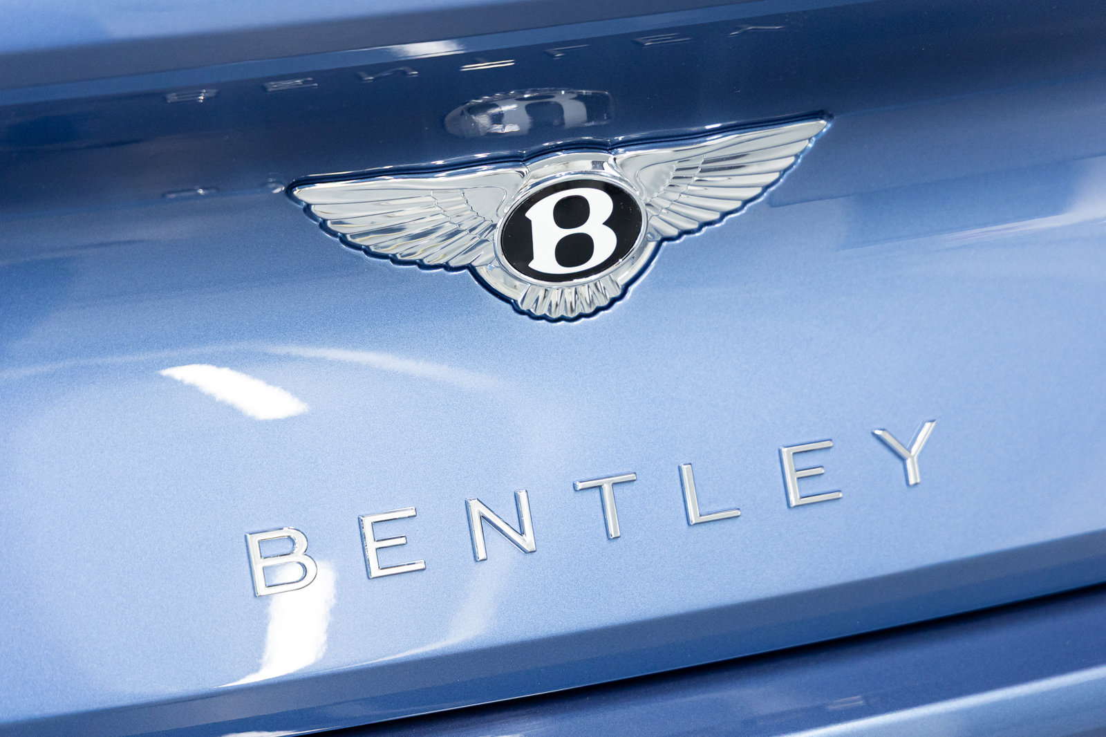 New 2026 Bentley Continental GT Azure AWD/4WD image 26