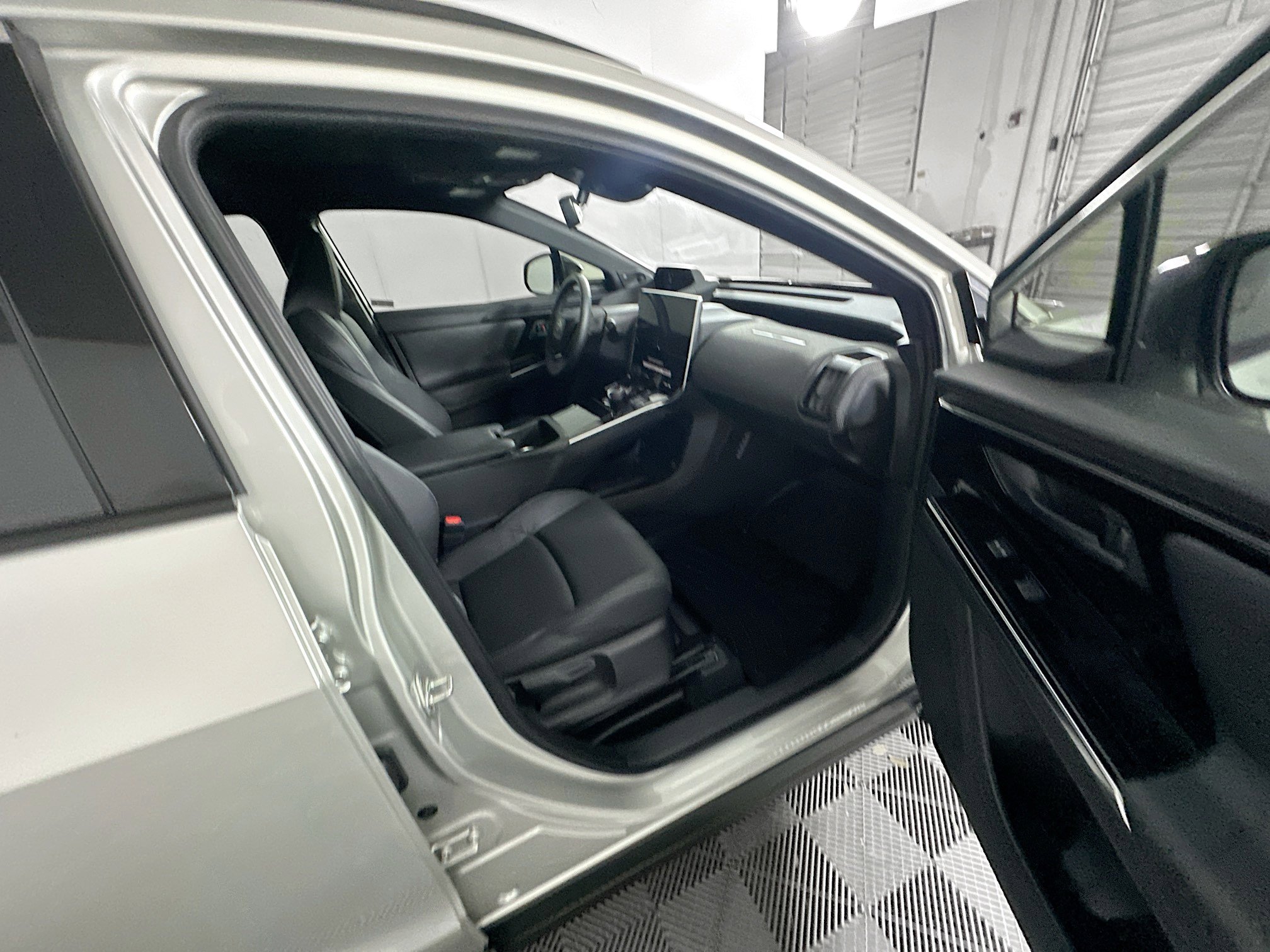 Used 2023 Toyota bZ4X Limited w/ Weather Package image 32