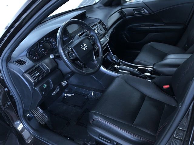 Used 2017 Honda Accord Sport Special Edition image 10